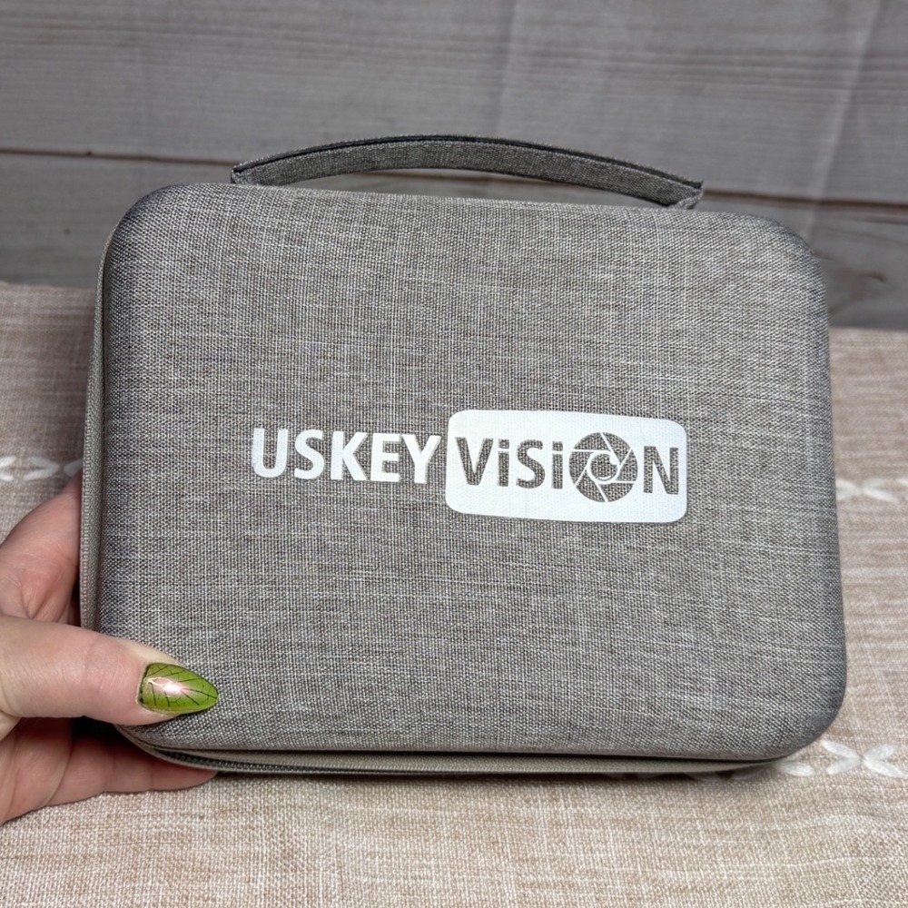 USKEYVISION VLOG K2 Smartphone Microphone Light Video Kit with Case Gray